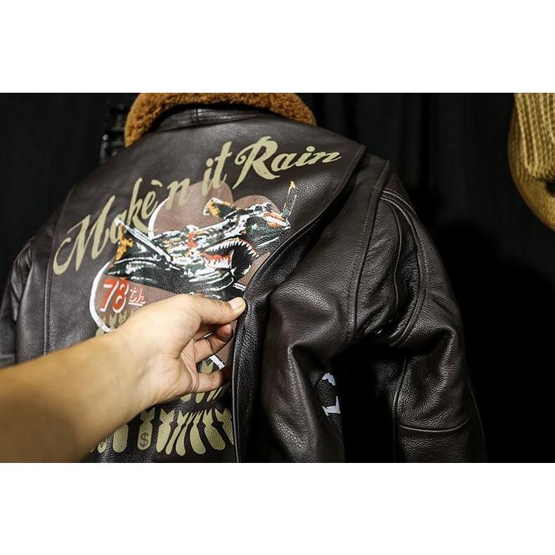 Chaqueta de aviador americana de cuero vintage