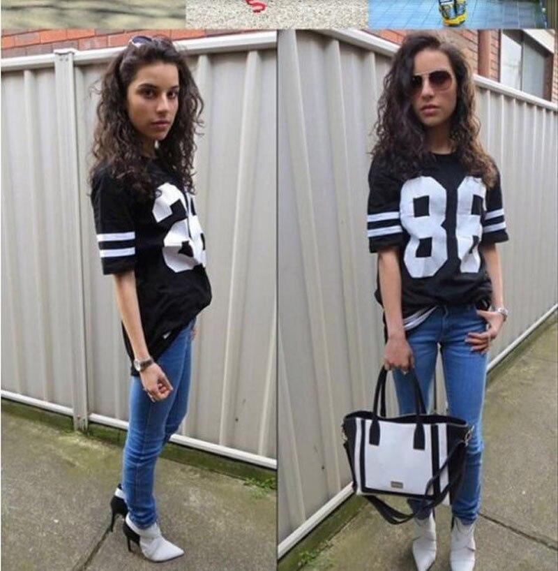 Camiseta de béisbol vintage a rayas para mujer